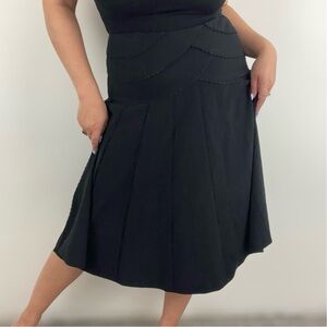 ANTHROPOLOGIE Vintage Black Tiered Scalloped Lace Grunge Knee Length Flowy Skirt